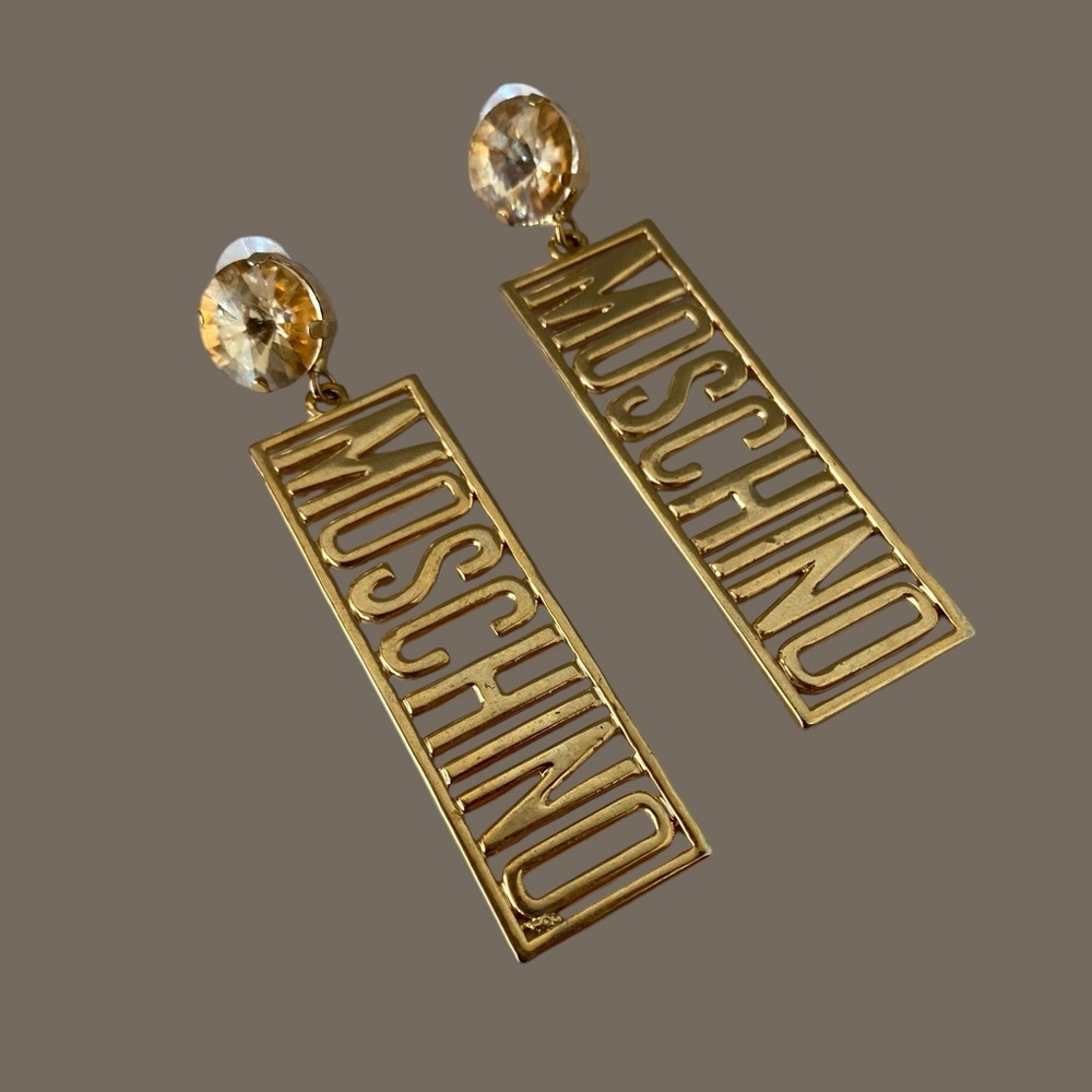 MOSCHINO Logo Post Gold Plated Earrings with Champagne Rivoli Rhinestones - Picture 5 of 6
